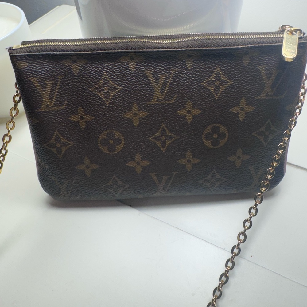 SOLD Louis Vuitton Limited Edition Double Zip Pochette with Monogram Canvas - Picture 7 of 8